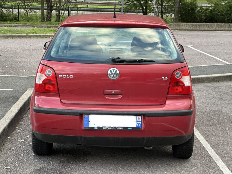 Volkswagen  Polo 2002