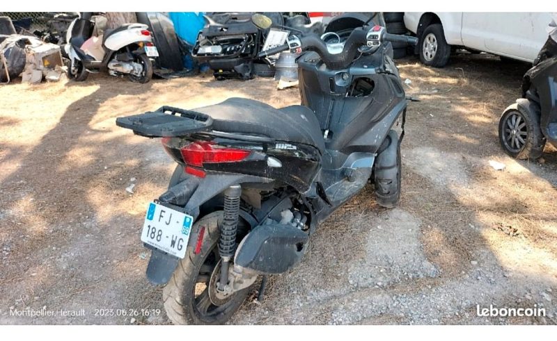 PIAGGIO MP3 300 HPE 2019