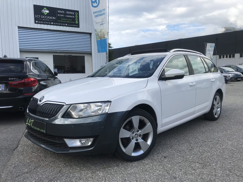 OCTAVIA COMBI - 2.0 TDi 4x4 150cv BUSINESS - GARANTIE 6 MOIS