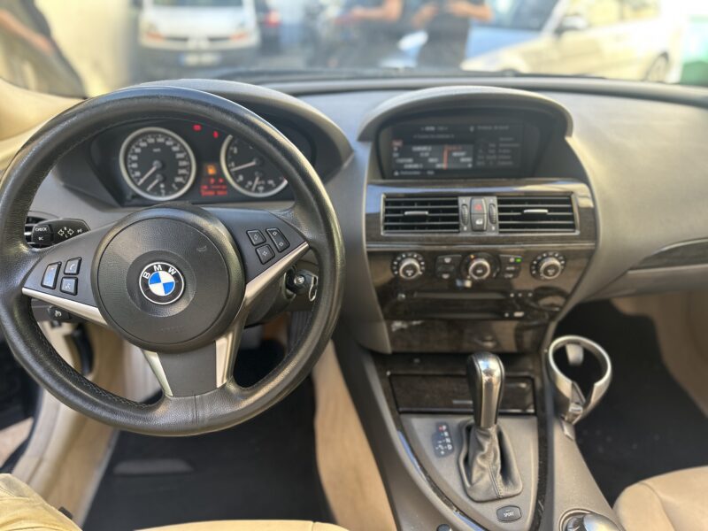 BMW SERIE 6  630 i SPORT  BOITE AUTOMATIQUE PAYEZ EN 4X