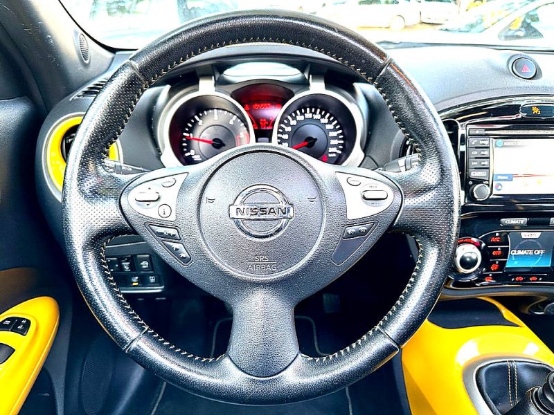 NISSAN JUKE 2015