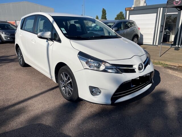 TOYOTA VERSO 2013