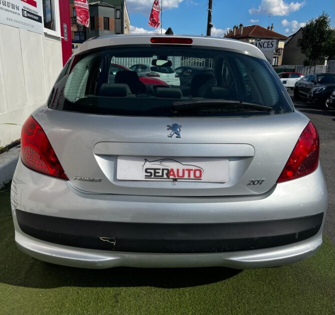 PEUGEOT 207 2007