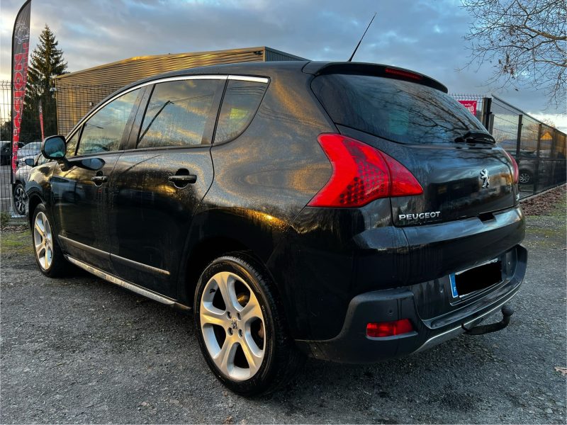 PEUGEOT 3008 Monospace 2011