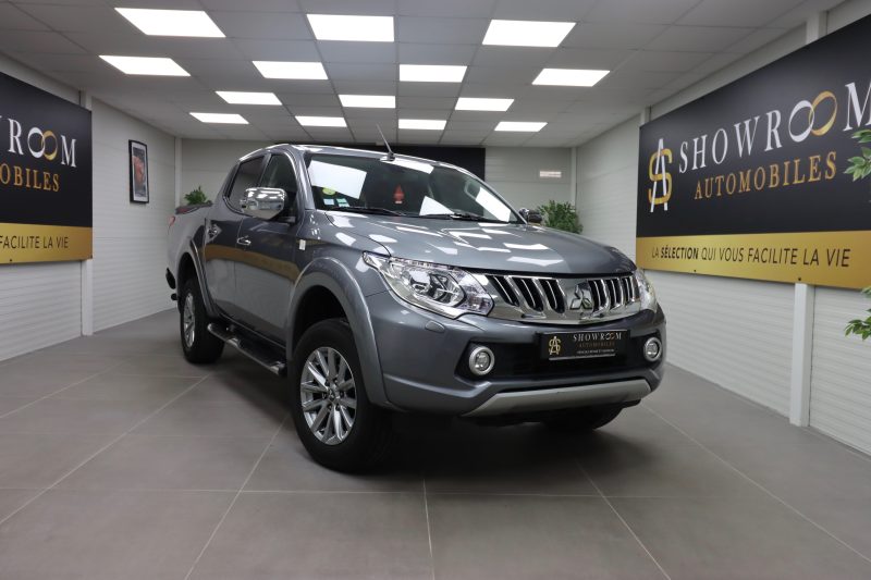 MITSUBISHI L200 2016