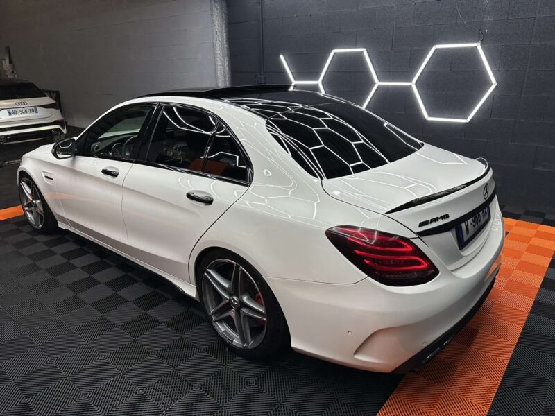 MERCEDES C63S AMG 2015