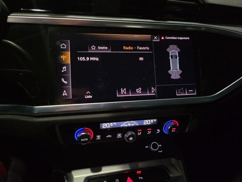 AUDI Q3 1.5 TFSi 150cv Business Line S-Tronic / APPLE CARPLAY/HAYON ELECTRIQUE/DETECTION ANGLES MORT