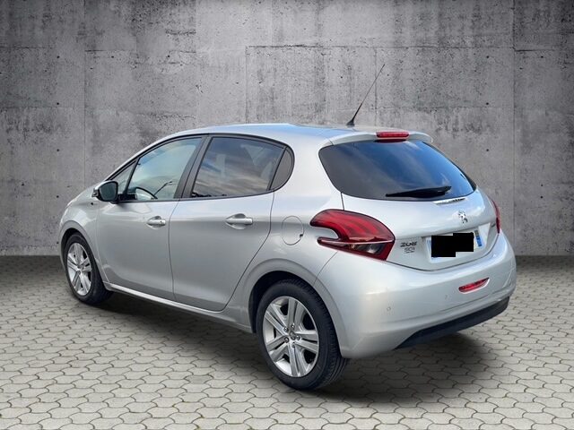 PEUGEOT 208 I 2016