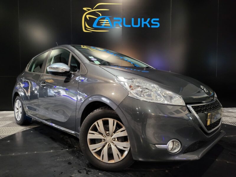 PEUGEOT 208 1.2 VTi 82cv Urban Soul // GPS/BLUETOOTH/RADAR-AR