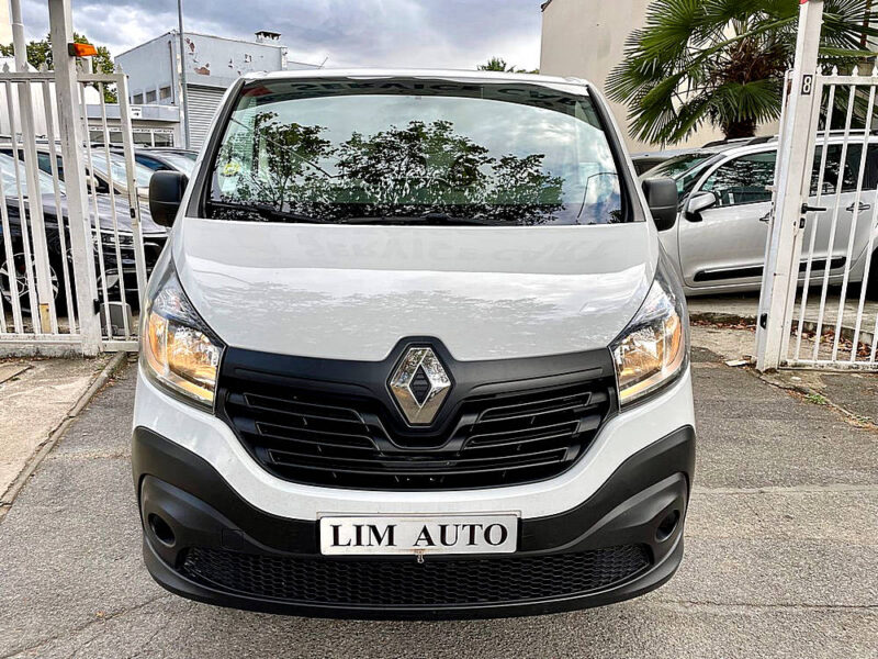 RENAULT TRAFIC 2019