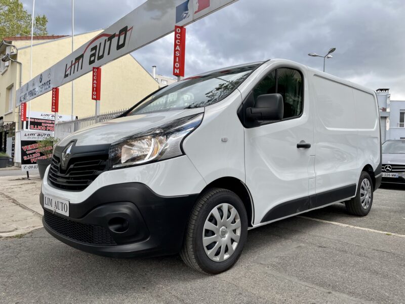 RENAULT TRAFIC 2019