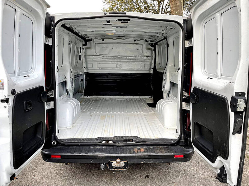 RENAULT TRAFIC 2019