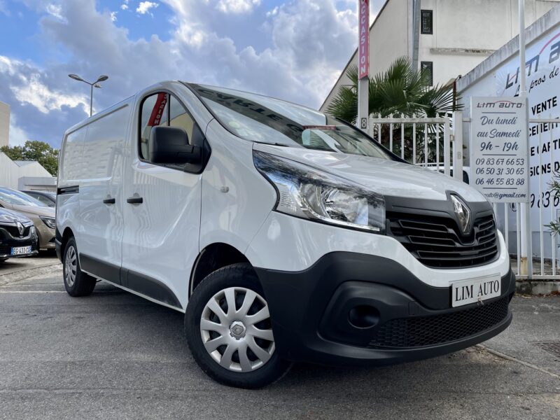 RENAULT TRAFIC 2019