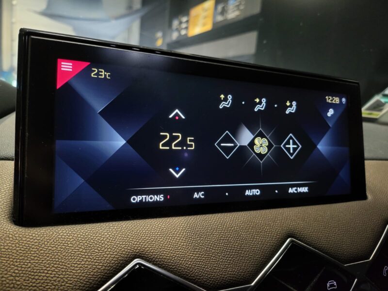 DS DS3 CROSSBACK 1.2 PureTech 130cv Chic EAT8 // APPLE CARPLAY/ANDROID AUTO/CAMERA DE RECUL