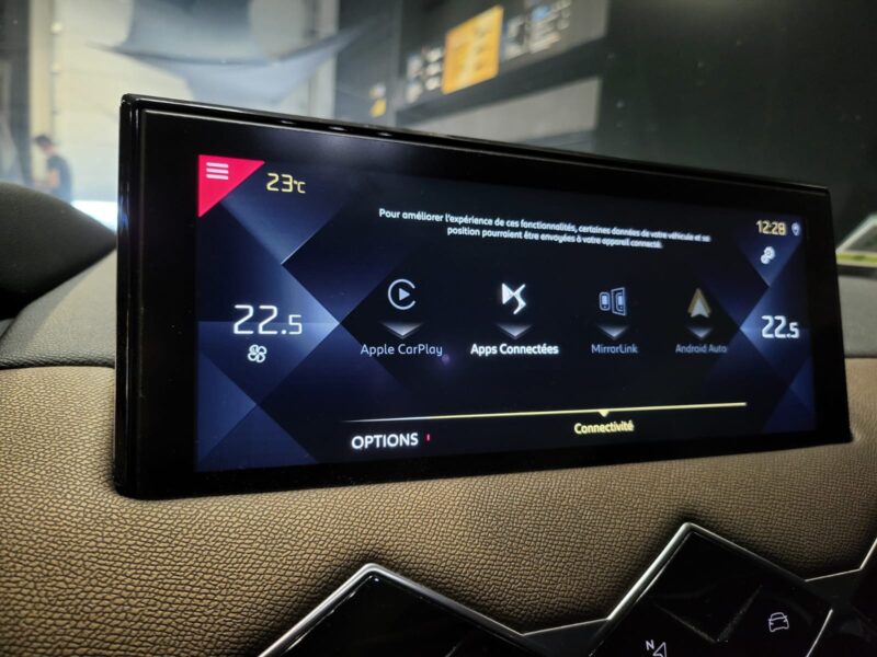 DS DS3 CROSSBACK 1.2 PureTech 130cv Chic EAT8 // APPLE CARPLAY/ANDROID AUTO/CAMERA DE RECUL