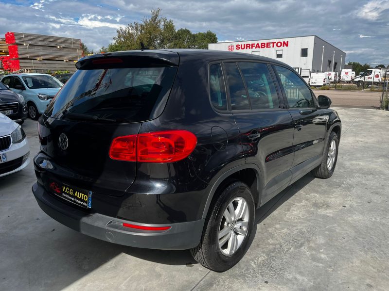 VOLKSWAGEN TIGUAN 2.0 TDI 110 Bluemotion