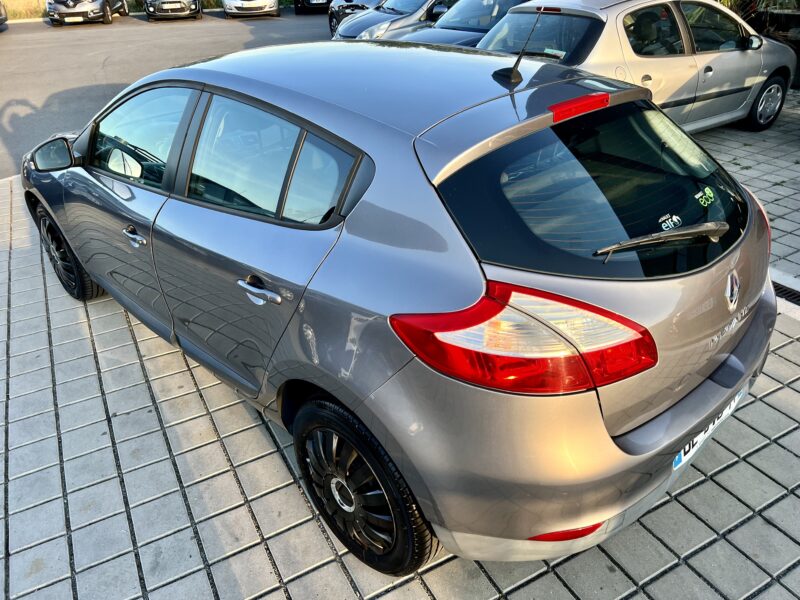 RENAULT MEGANE 1.5L DCI 95CH ECO2 LIFE