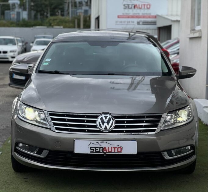 VOLKSWAGEN CC 2012