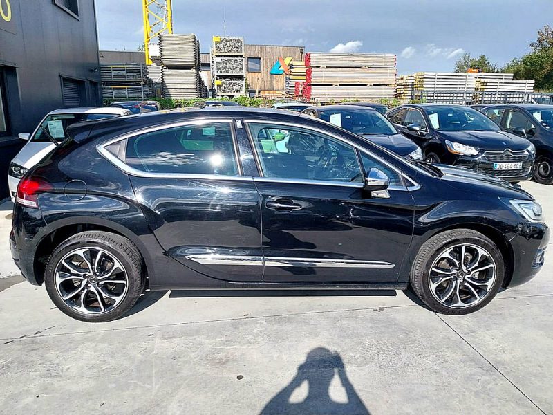 CITROEN DS4 1.2 Puretech 130 Sport Chic