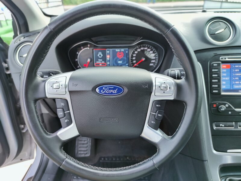 FORD MONDEO IV 2012