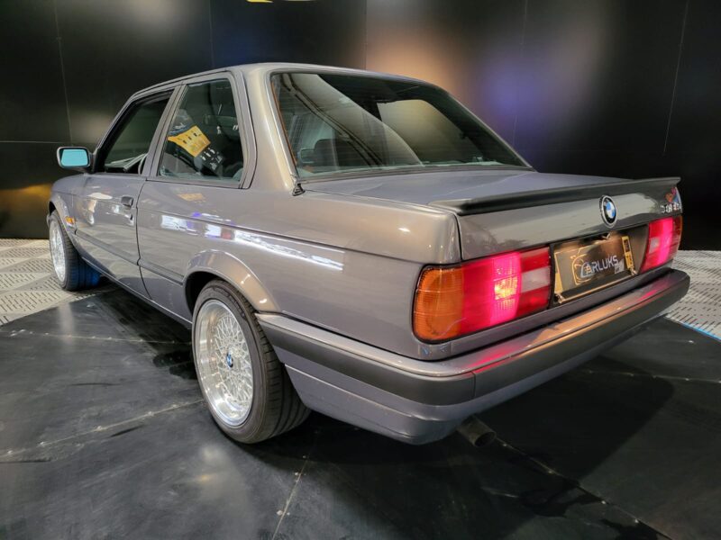 BMW SERIE 3 E30 318i.s Coupé 136cv // VITRES ELECTRIQUE/RADIO, MP3, BT/ETAT IRREPROCHABLE