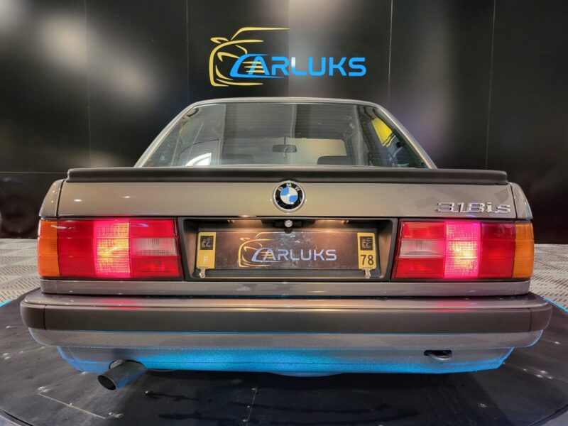 BMW SERIE 3 E30 318i.s Coupé 136cv // VITRES ELECTRIQUE/RADIO, MP3, BT/ETAT IRREPROCHABLE