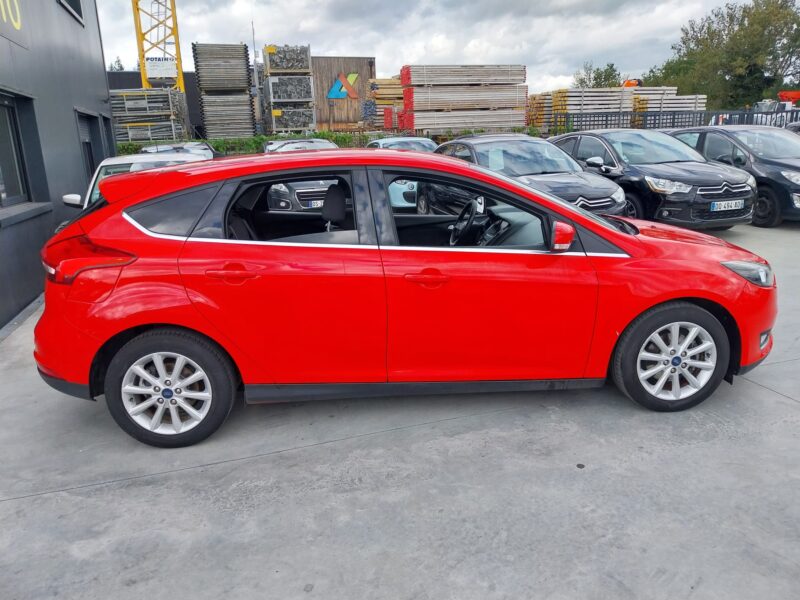 FORD FOCUS III 1.0 EcoBoost 125 Titanium