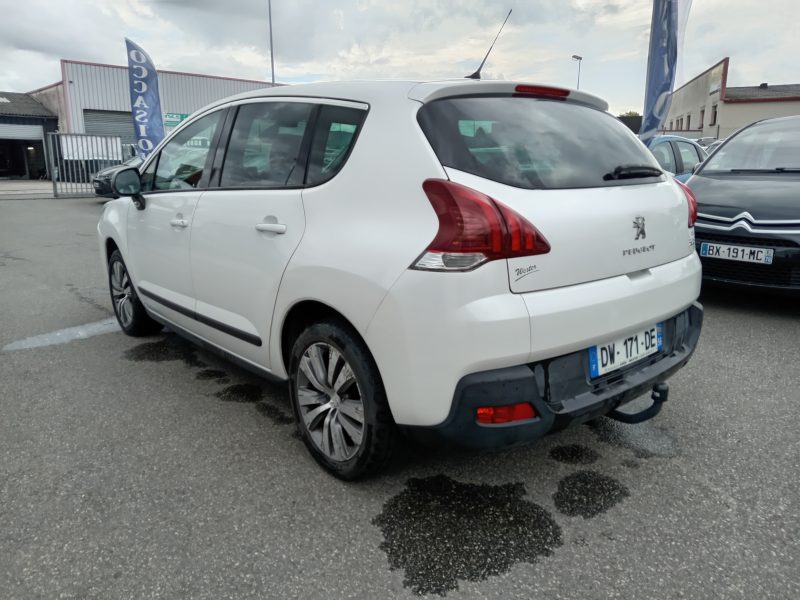 PEUGEOT 3008 Monospace 2015