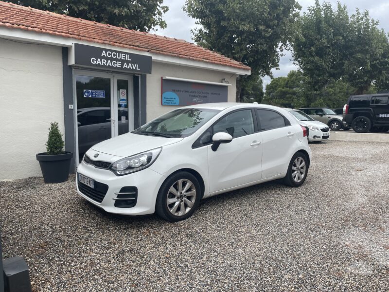 KIA RIO III 2015