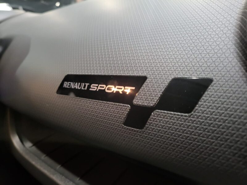 RENAULT CLIO IV 1.6 Turbo 220cv RS Trophy EDC // SIEGES CHAUFFANTS/RS MONITOR/CAMERA DE RECUL