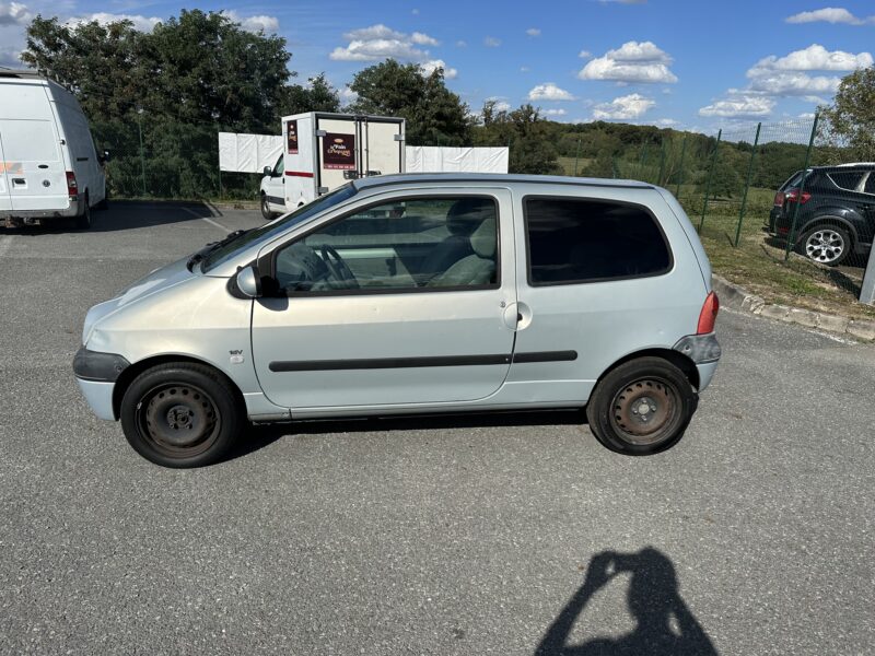 RENAULT TWINGO I 2003