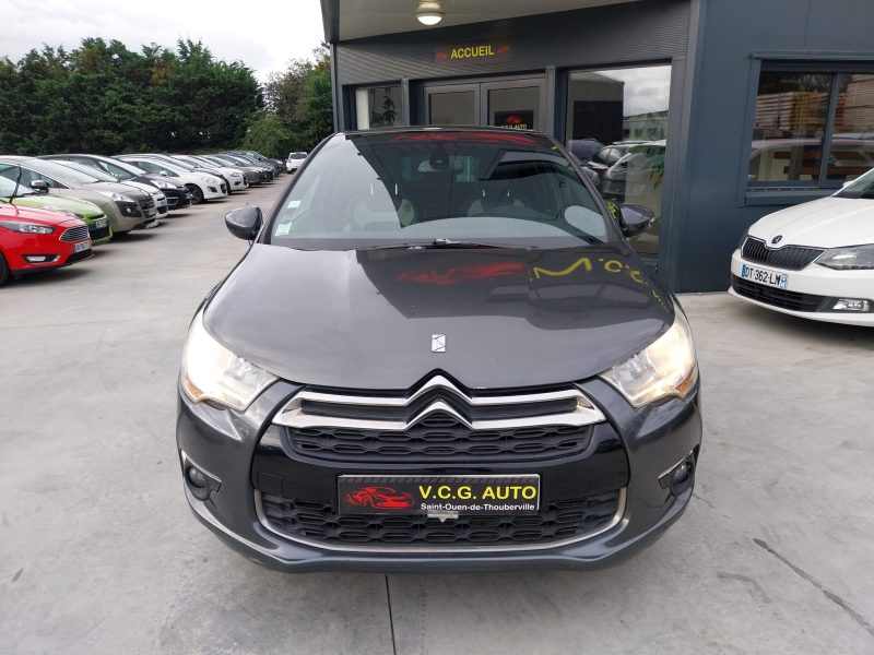 CITROEN DS4 1.6 HDi 110 so chic