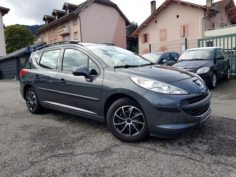 PEUGEOT  207 SW 1.4i 75CV TRENDY