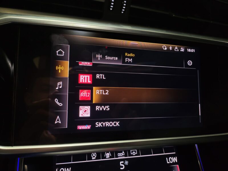 AUDI A6 40 TDI 204cv S-Line S-Tronic7 // APPLE CARPLAY/CAMERA 360°/SIEGES CHAUFFANT