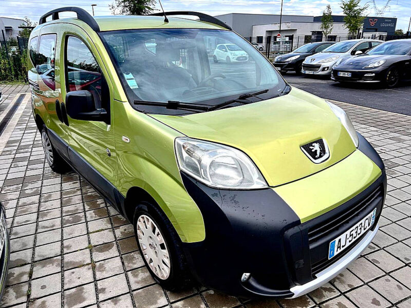 PEUGEOT BIPPER TEPEE 1.4 HDi 70CH BLUE LION OUTDOOR