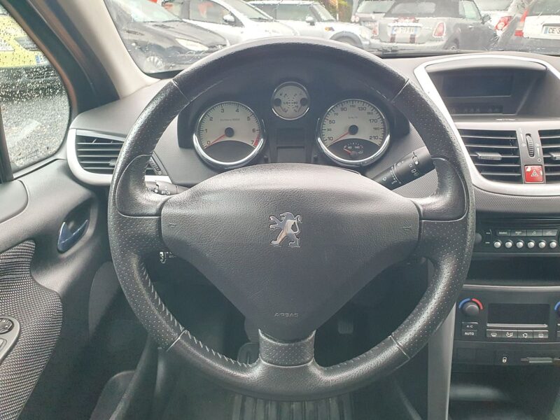 PEUGEOT 207 2006