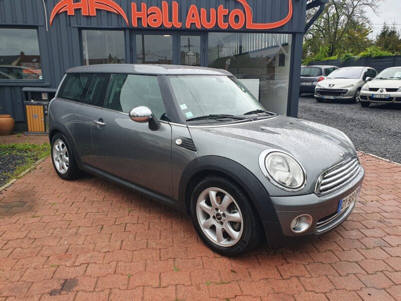 MINI MINI CLUBMAN 2011