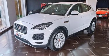 JAGUAR E-PACE 2.0 Td4 150cv 32163KM! avec camera, Carplay/AndroidConnect, régulateur...