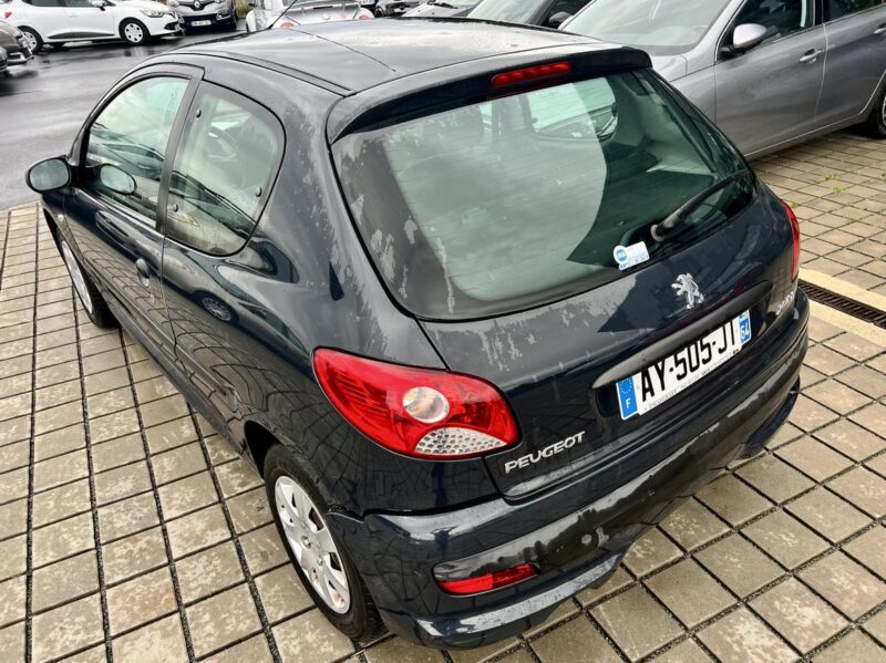 PEUGEOT 206+ 1.1L 60CH Pack Confort 