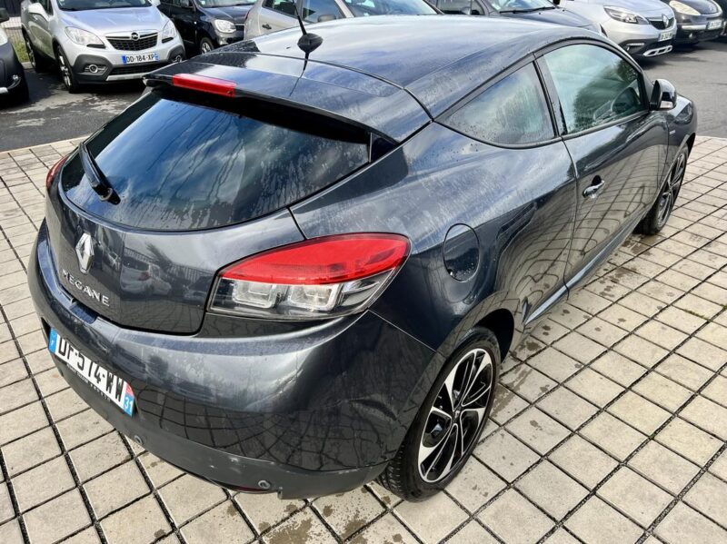 RENAULT MEGANE III Coupé 1.5L dCi 110CH BOSE EDC