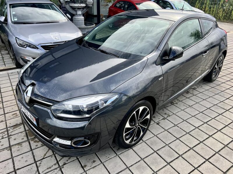 RENAULT MEGANE III Coupé 1.5L dCi 110CH BOSE EDC