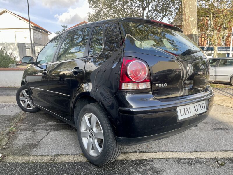 VOLKSWAGEN POLO 2009