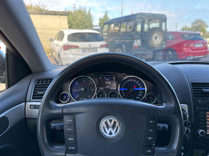 VOLKSWAGEN TOUAREG 2004