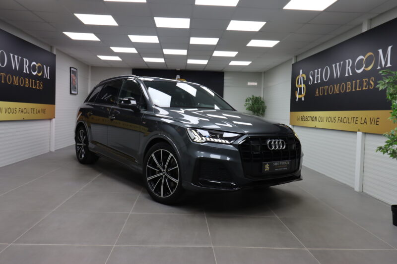 AUDI Q7 2020