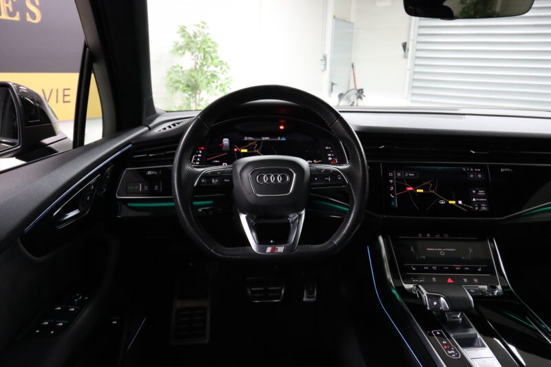 AUDI Q7 2020