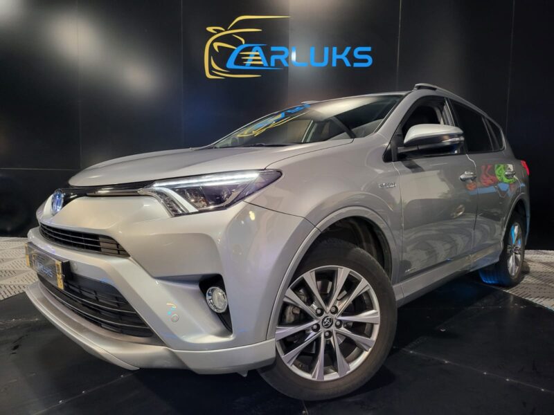 Toyota RAV4 Hybrid 2.5 VVT-i 197/155cv Silver Edition CVT / CAMERA DE RECUL/SIEGES CHAUFFANT/COFFRE 