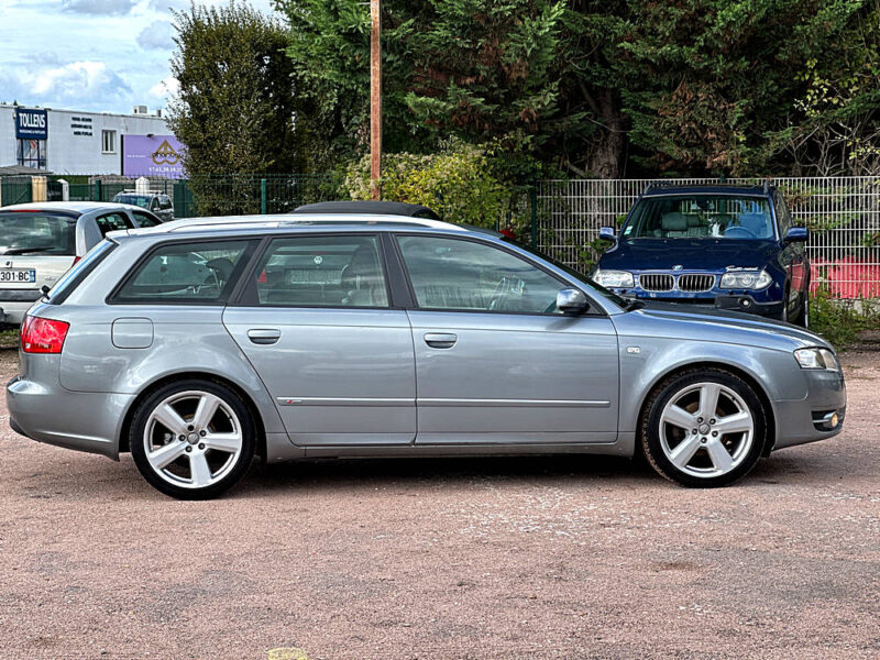 AUDI A4 AVANT S-LINE