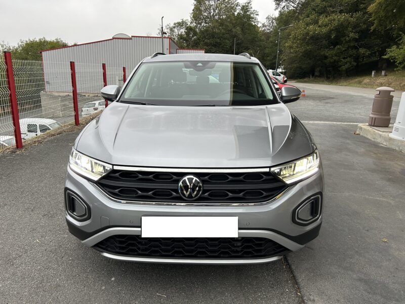 VOLKSWAGEN T-ROC 2023