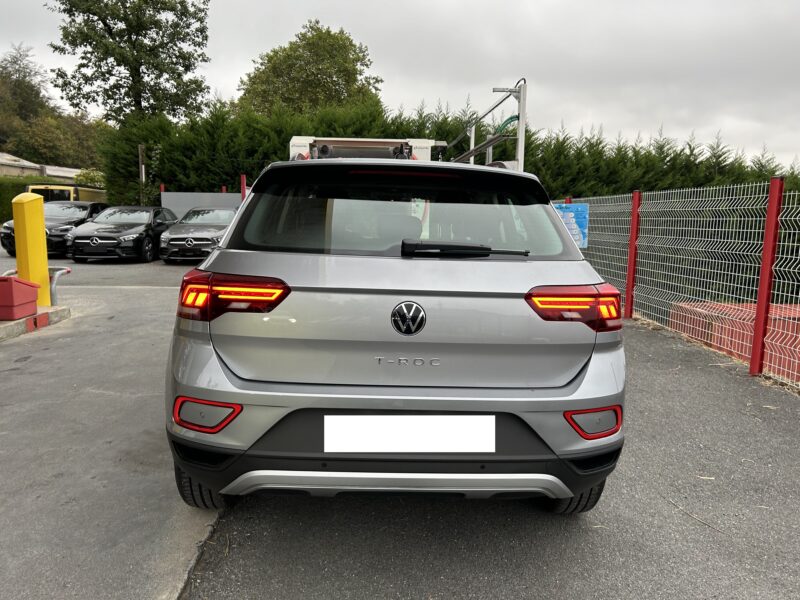 VOLKSWAGEN T-ROC 2023