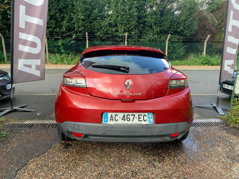 RENAULT MEGANE III Coupé 1.9DCI 131CV